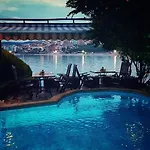 Villas Sozopol מלון