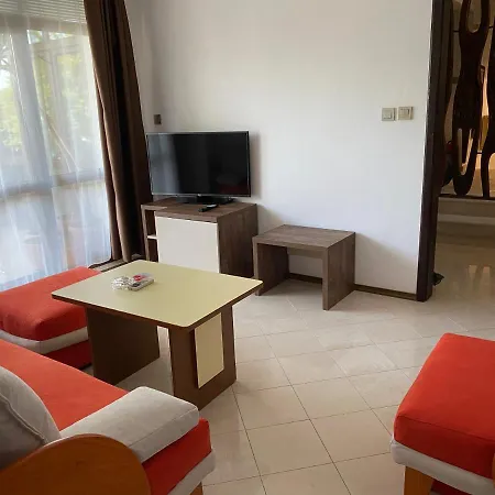 维利索佐波尔酒店 索佐波尔