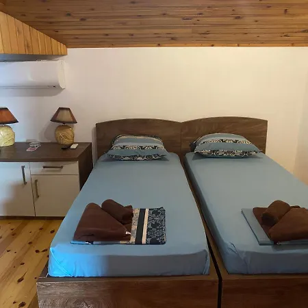 维利索佐波尔酒店