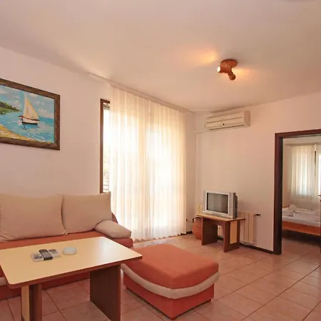 Вили Созопол 2*