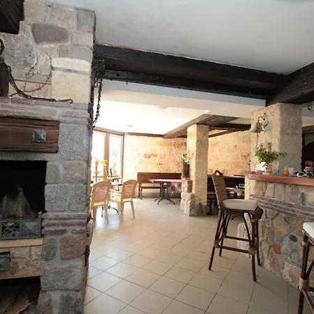 Hotel Villas Sozopol 2*